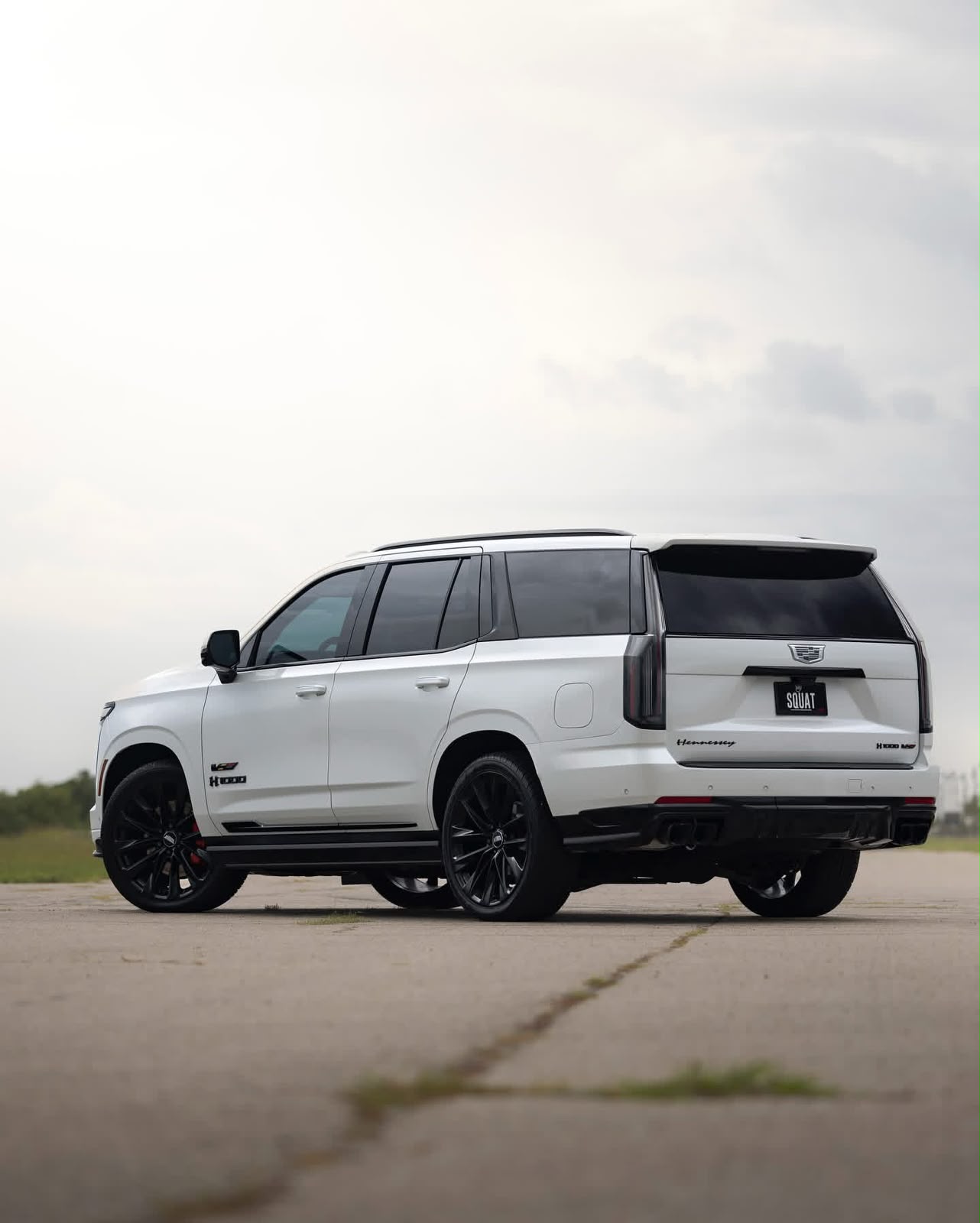 Cadillac Escalade V 2