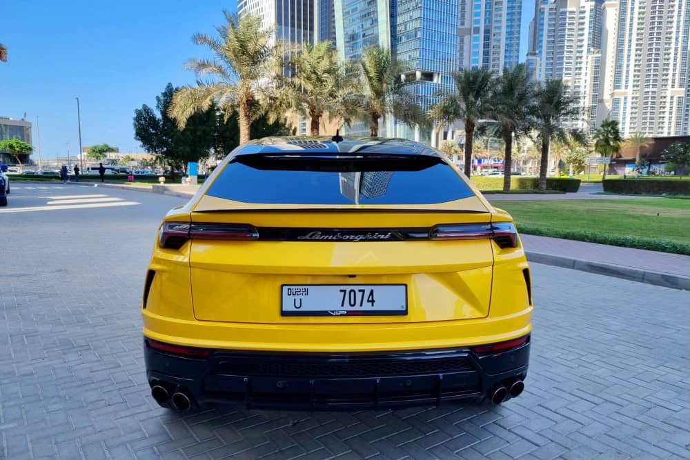 Lamborghini Urus 3